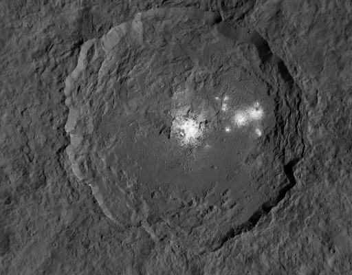 Ceres, Krater Occator